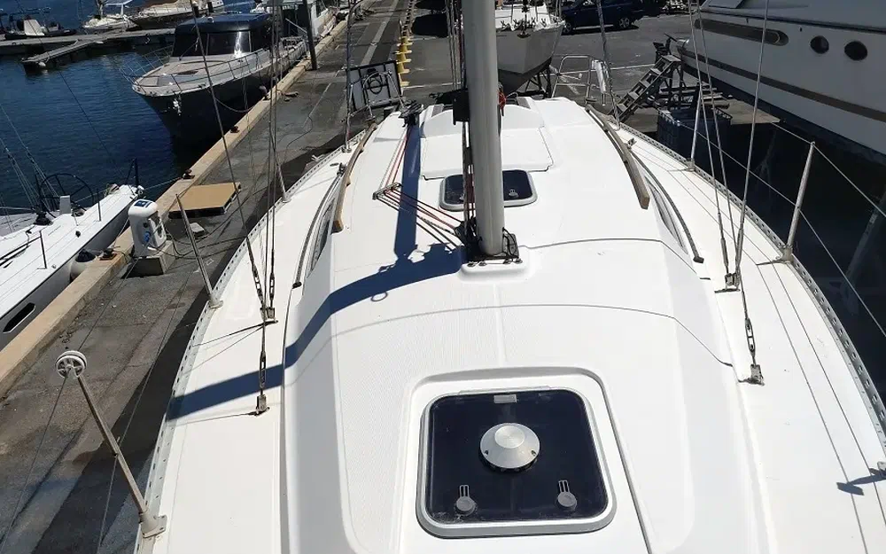 slider 16 Dufour 32 Classic