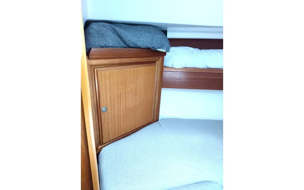 slider 48 Dufour 32 Classic