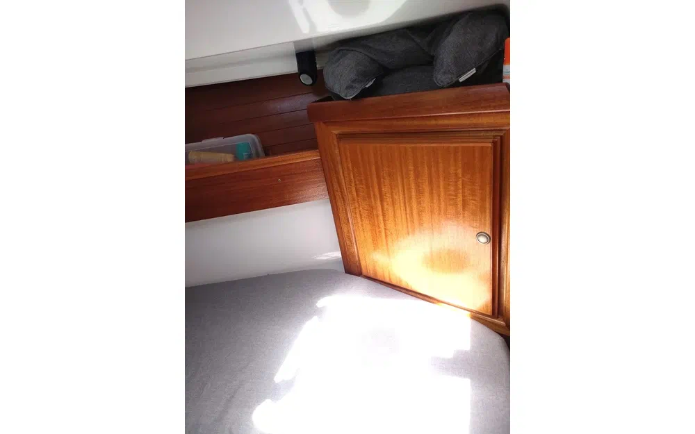 slider 49 Dufour 32 Classic