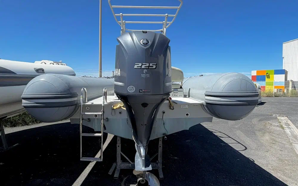 slider 1 Capelli Tempest 700 Work