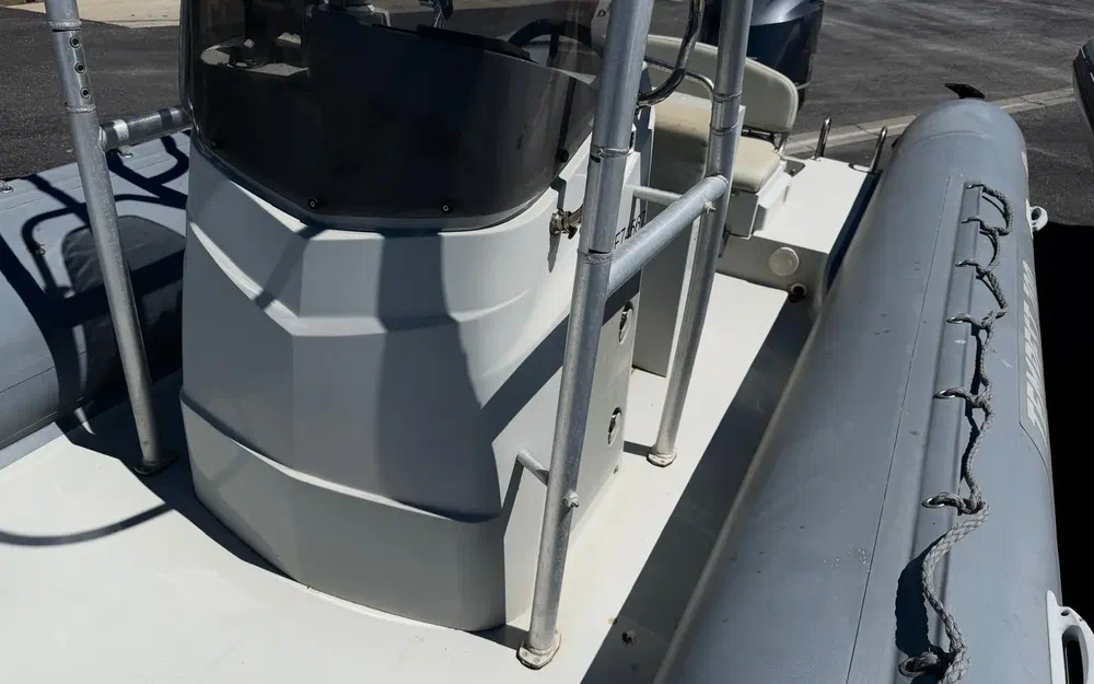 slider 6 Capelli Tempest 700 Work