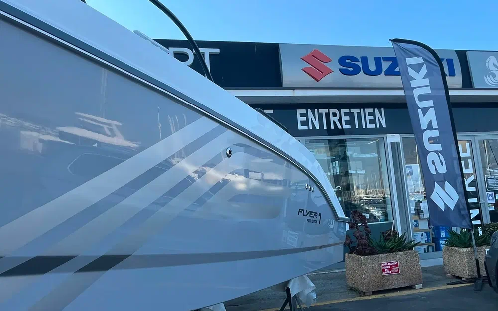 slider 2 Beneteau Flyer 7 SUNdeck