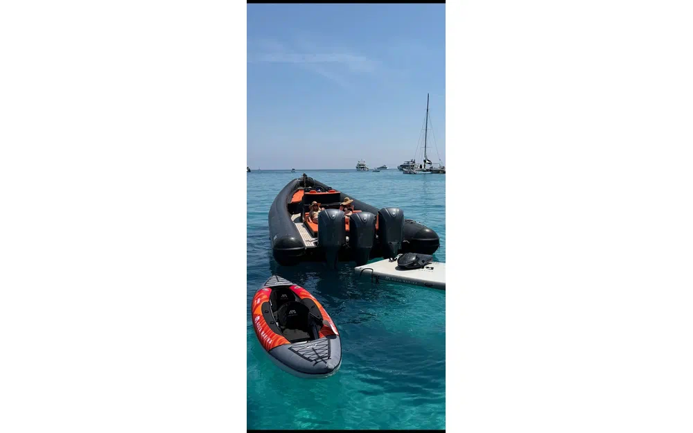 slider 2 Sea Water Phantom 400