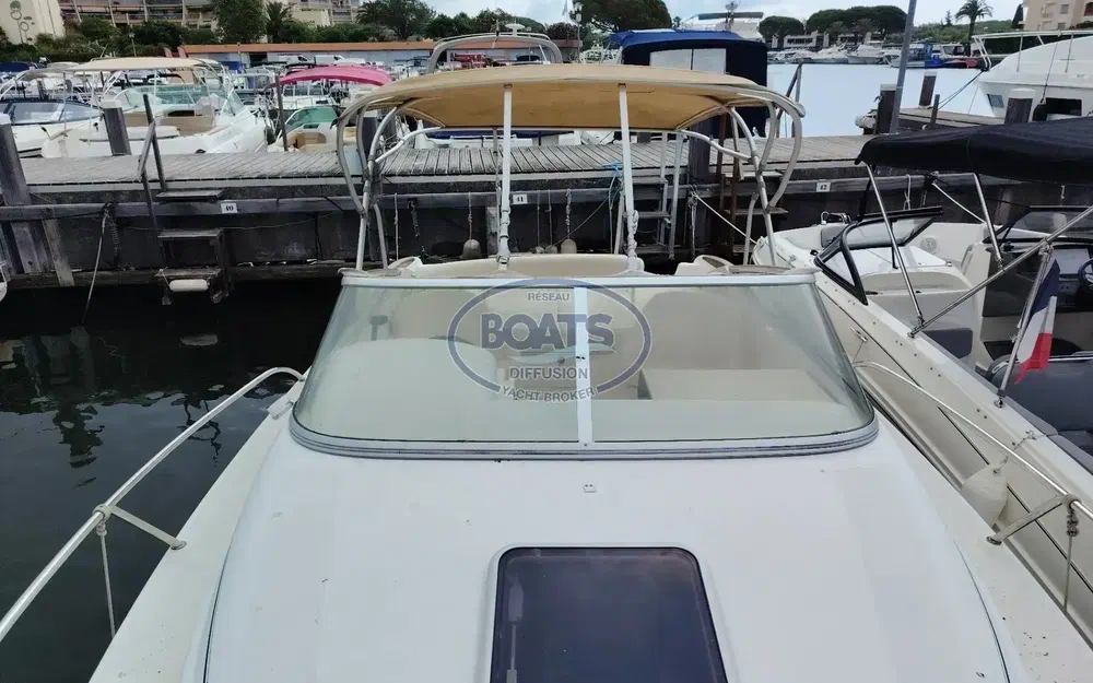 slider 6 Jeanneau Leader 705