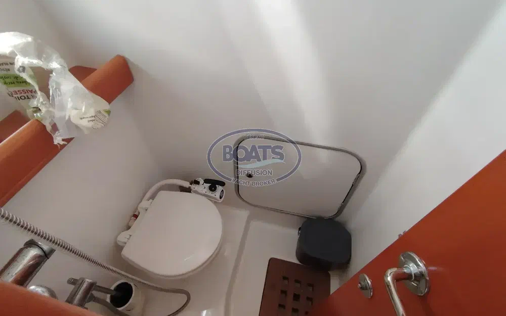 slider 11 Beneteau Antares 10.80