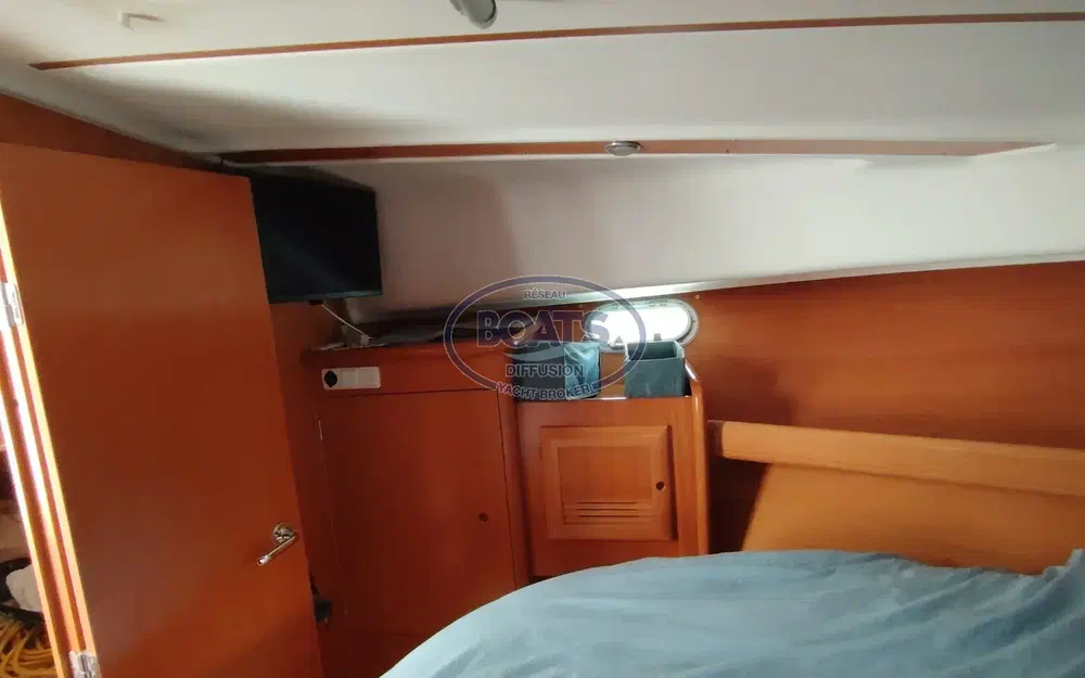 slider 14 Beneteau Antares 10.80