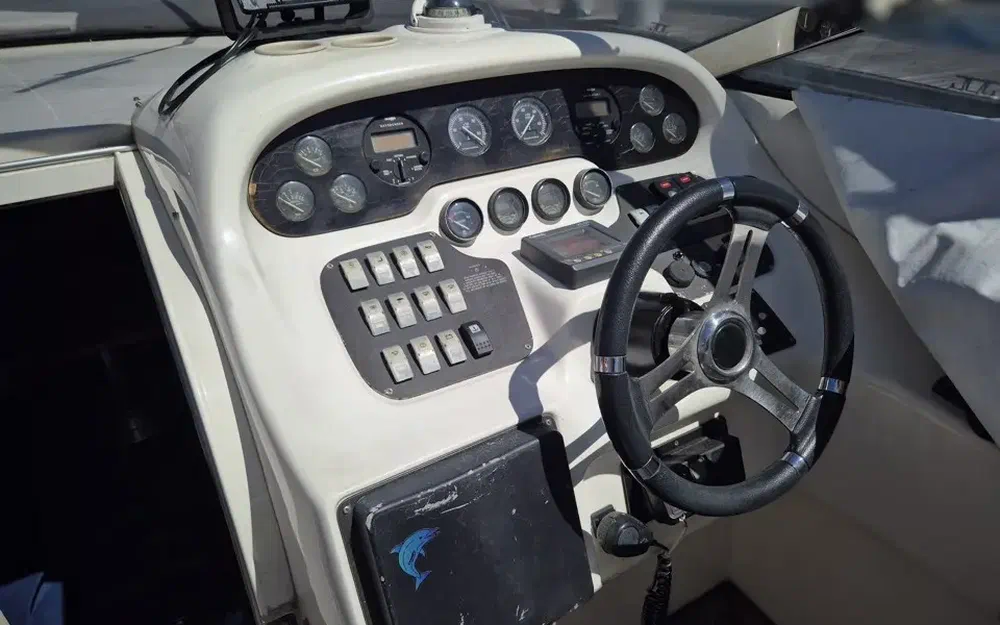 slider 12 Sunseeker Commanche 40