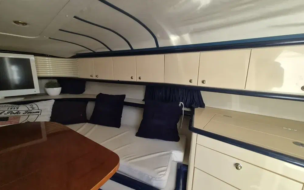 slider 15 Sunseeker Commanche 40