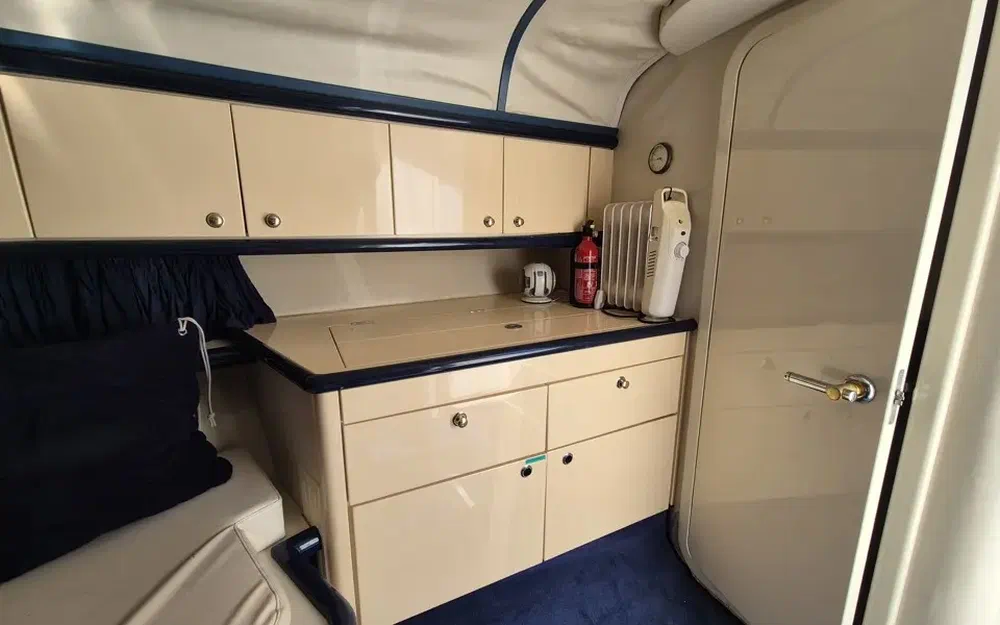 slider 16 Sunseeker Commanche 40