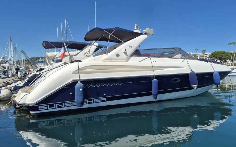 slider 6 Sunseeker Commanche 40