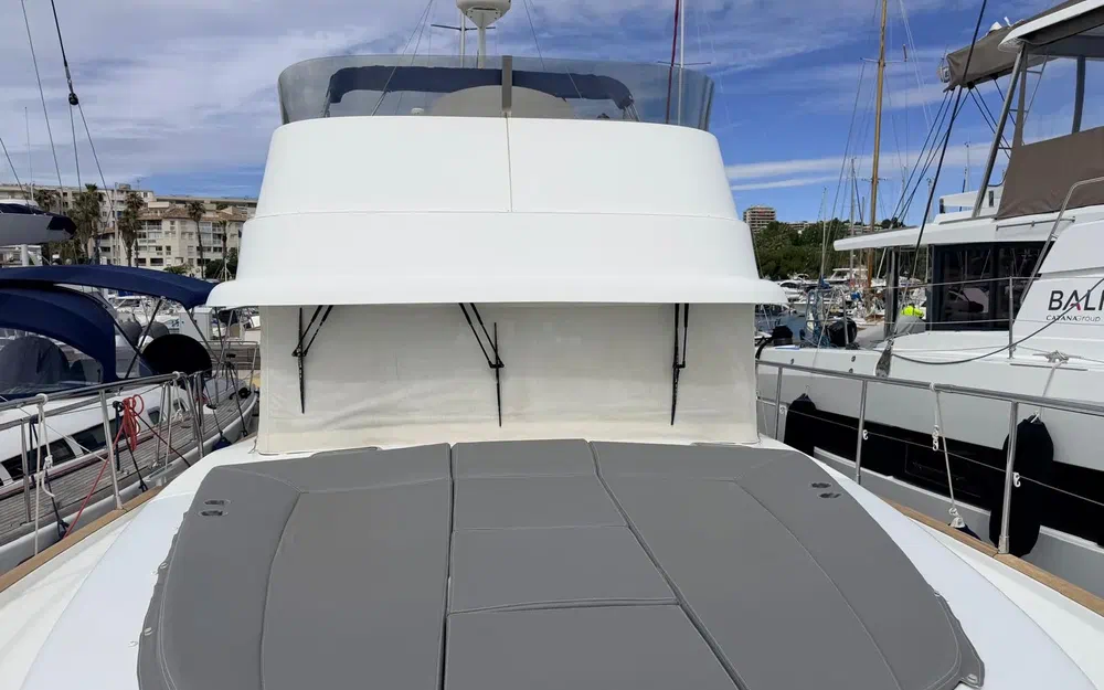 slider 4 Beneteau Swift Trawler 44