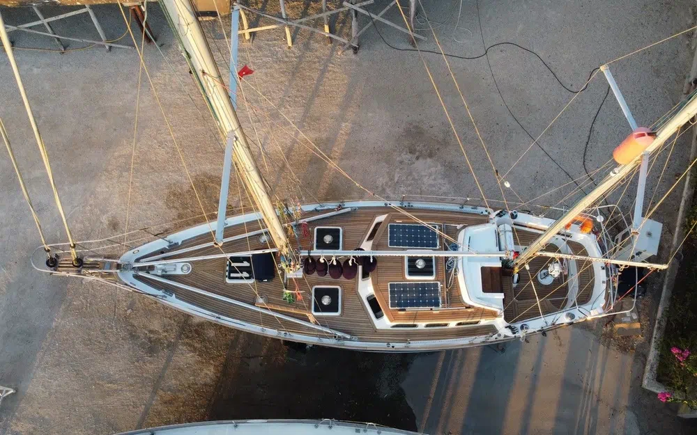 slider 11 Belliure ENDURANCE 35 ESMERALDA