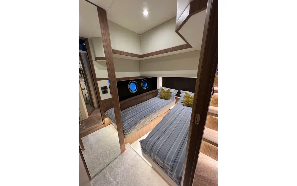 slider 23 Absolute 52 Fly