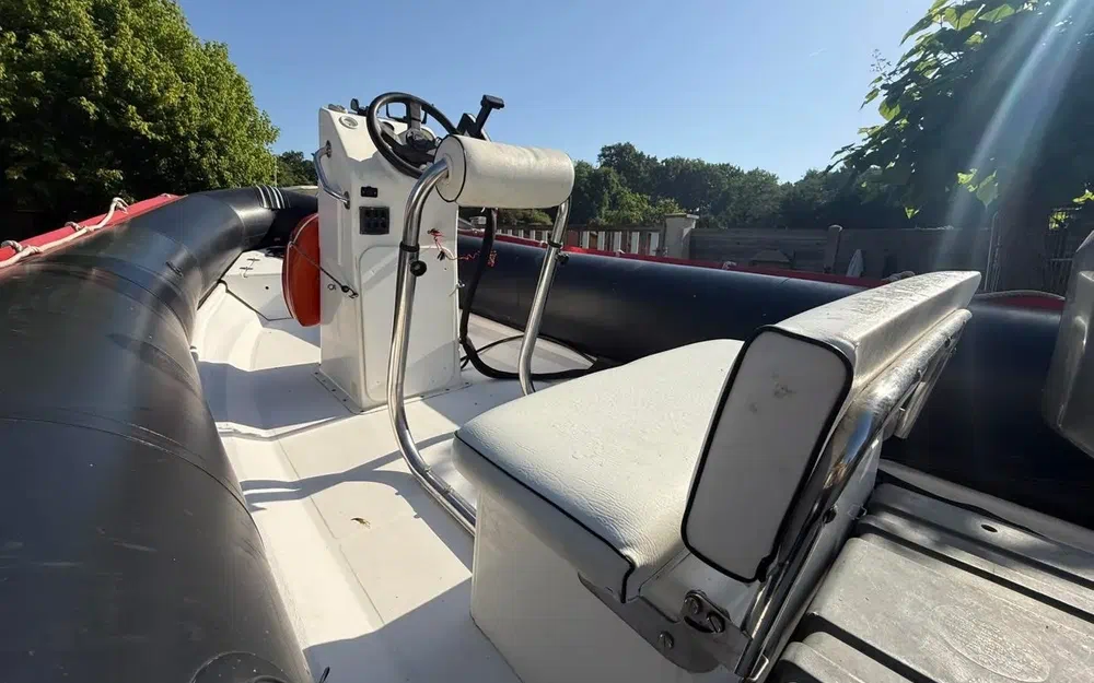 slider 6 Bombard Explorer 500