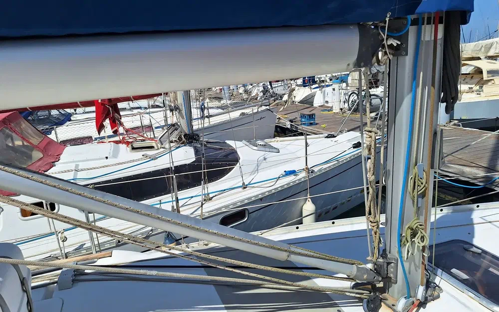 slider 14 Beneteau Oceanis 323 Clipper