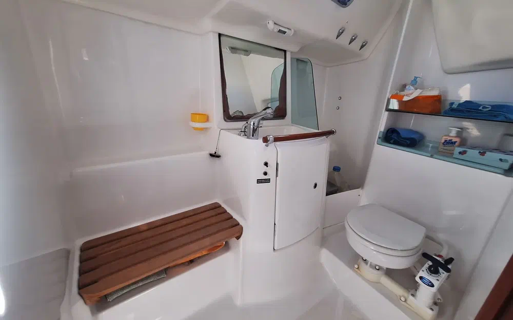 slider 7 Beneteau Oceanis 323 Clipper