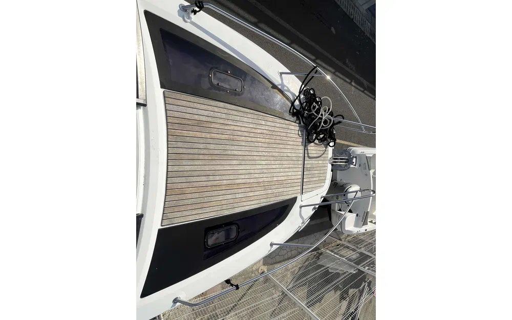 slider 14 Jeanneau Cap Camarat 7.5 DC Serie 2