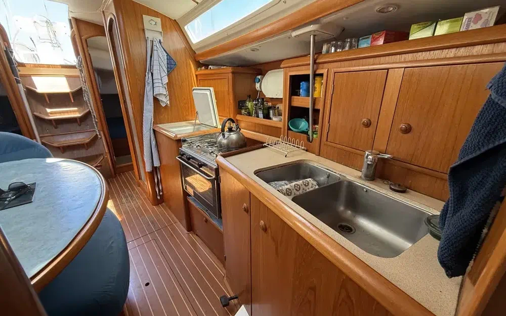 slider 17 Jeanneau Sun Odyssey 34.2