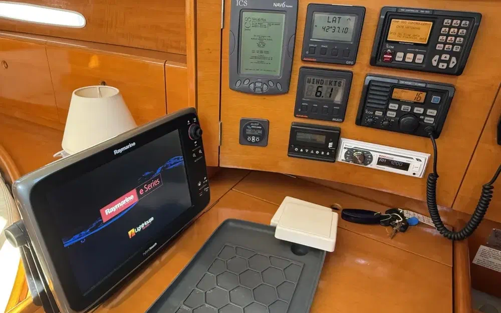 slider 17 Beneteau First 42 S
