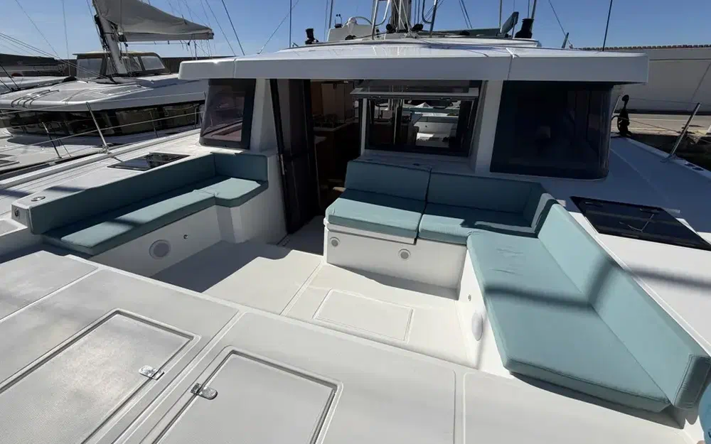 slider 19 Bali Catamarans Bali 4.8