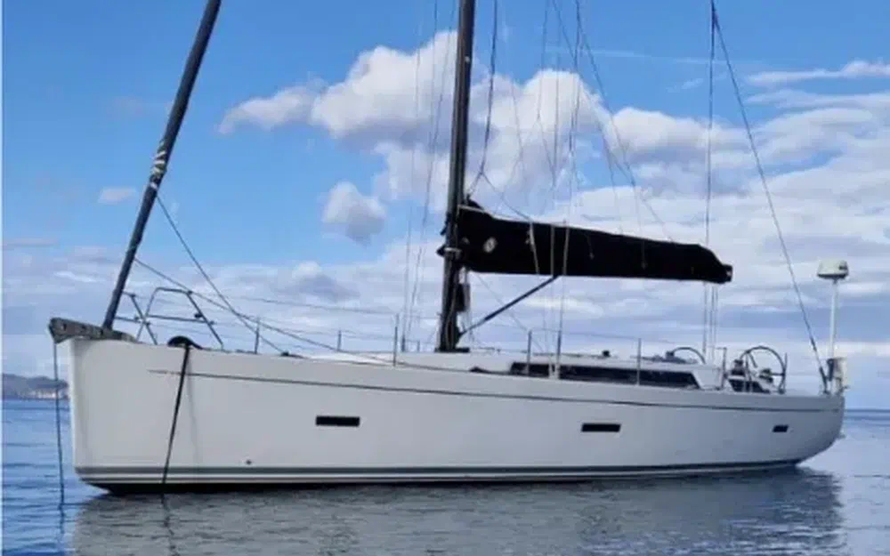 slider 0 Grand Soleil 46