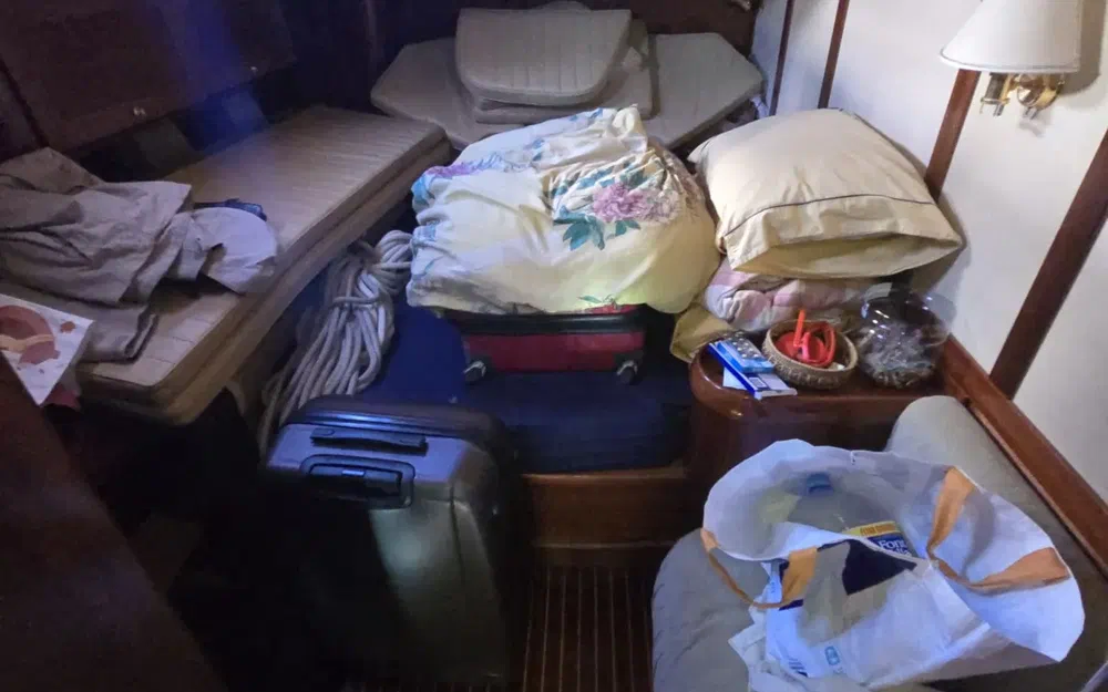 slider 100 Lagoon Royal Pilot Saloon 65- SERENA