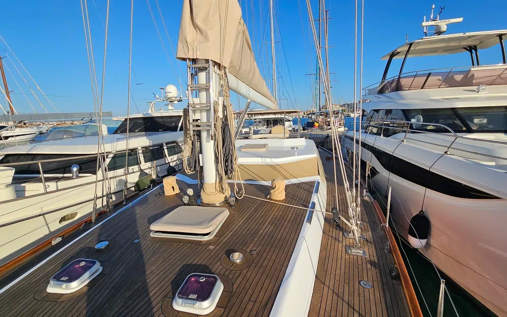 slider 16 Lagoon Royal Pilot Saloon 65- SERENA