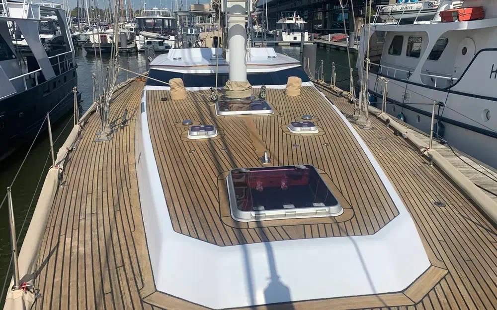 slider 20 Lagoon Royal Pilot Saloon 65- SERENA