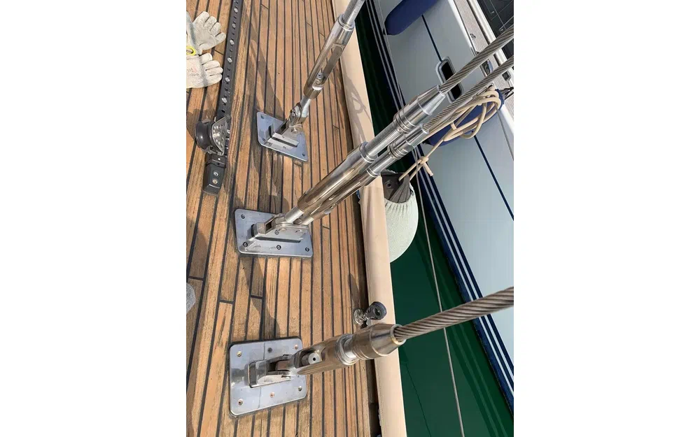 slider 25 Lagoon Royal Pilot Saloon 65- SERENA