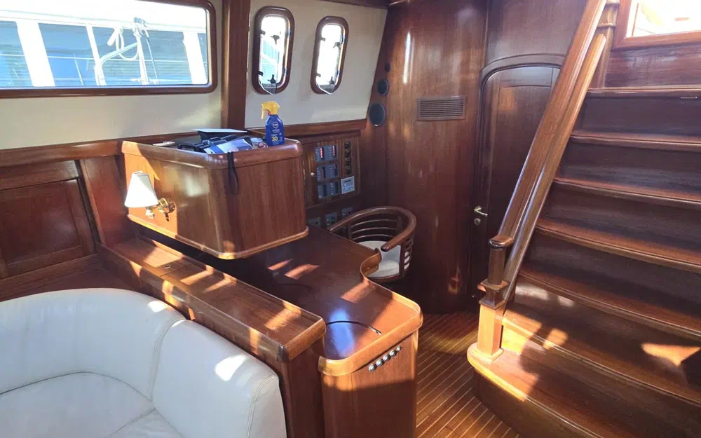 slider 31 Lagoon Royal Pilot Saloon 65- SERENA