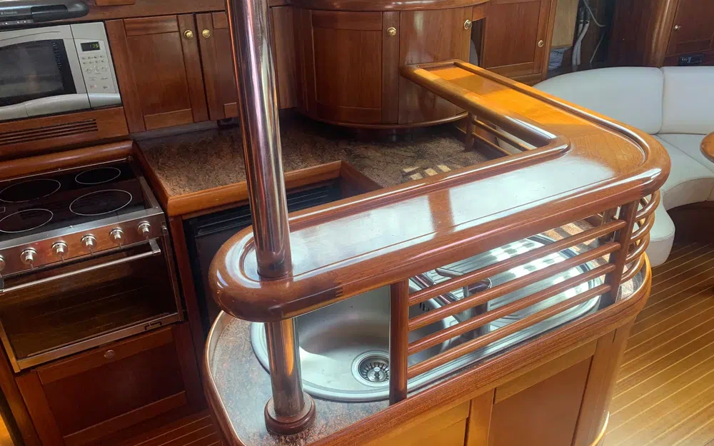 slider 41 Lagoon Royal Pilot Saloon 65- SERENA