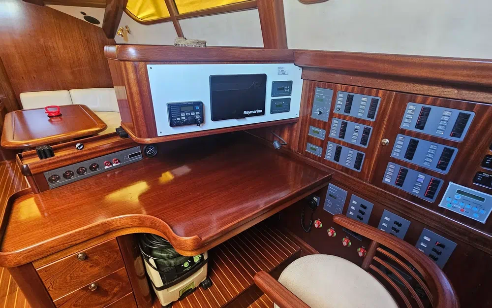 slider 48 Lagoon Royal Pilot Saloon 65- SERENA