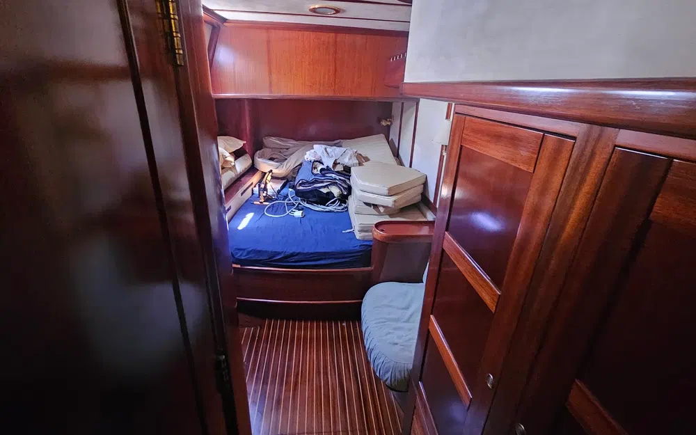 slider 63 Lagoon Royal Pilot Saloon 65- SERENA