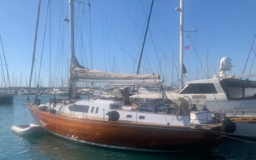 slider 7 Lagoon Royal Pilot Saloon 65- SERENA