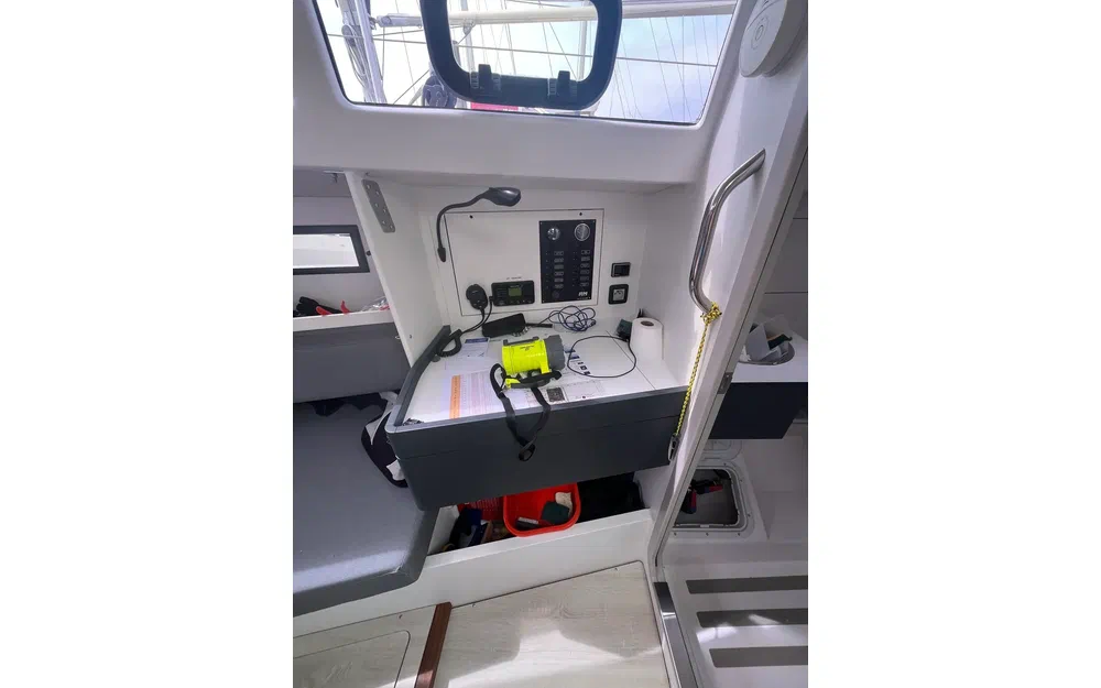 slider 10 RM Yachts RM 890+