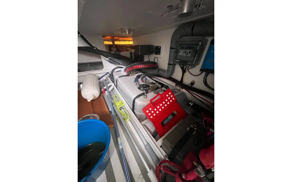 slider 16 RM Yachts RM 890+