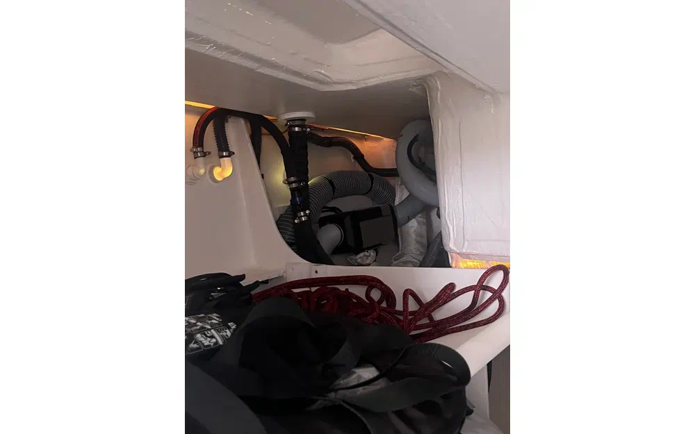 slider 19 RM Yachts RM 890+