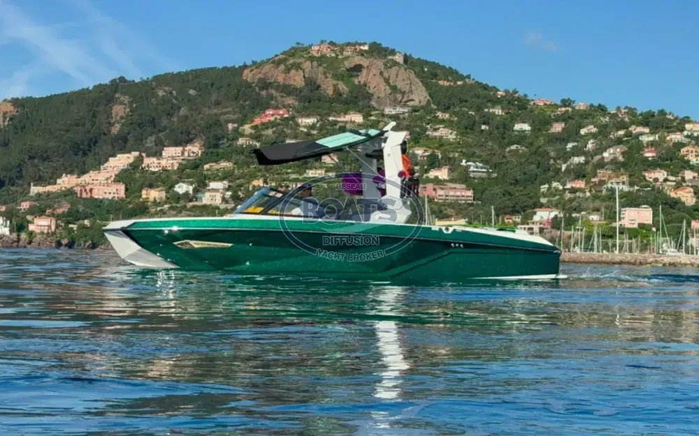 slider 1 Nautique G23