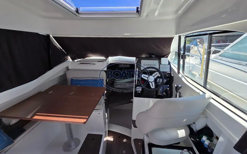 slider 7 Beneteau Antares 7
