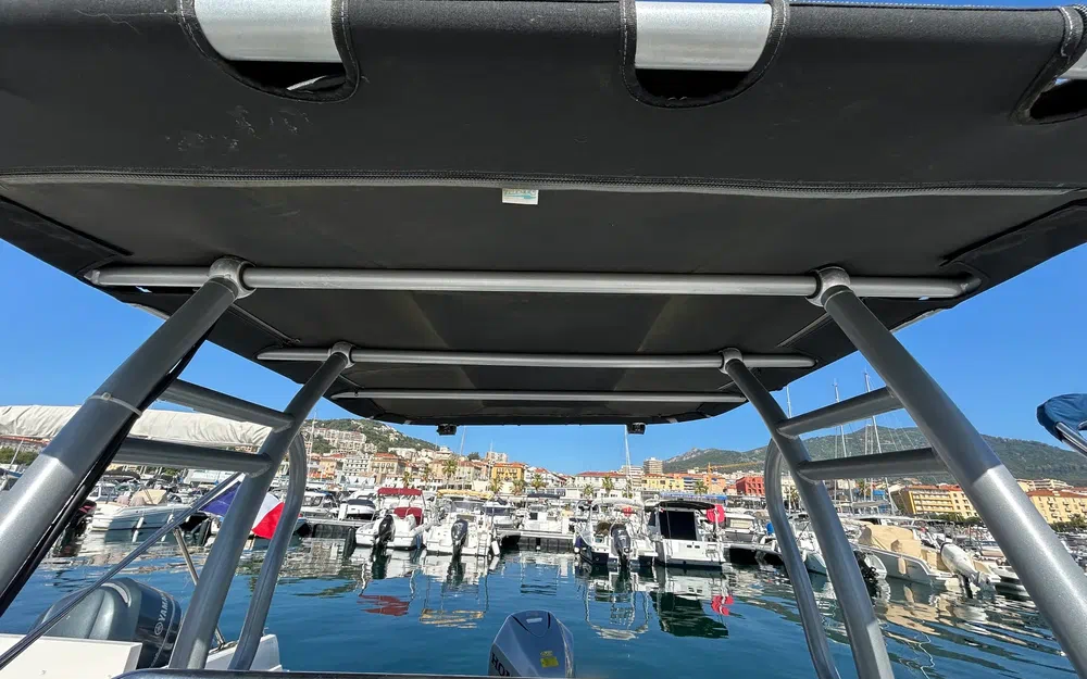 slider 3 Chris Craft Sea Hawk 213