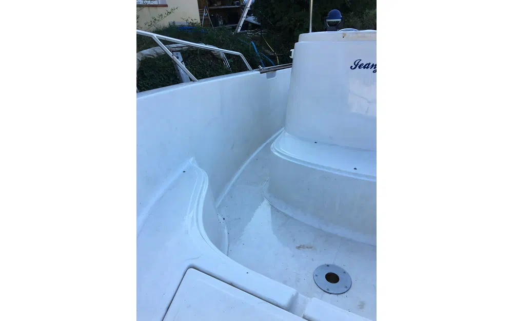slider 4 Pacific Craft 550 Open