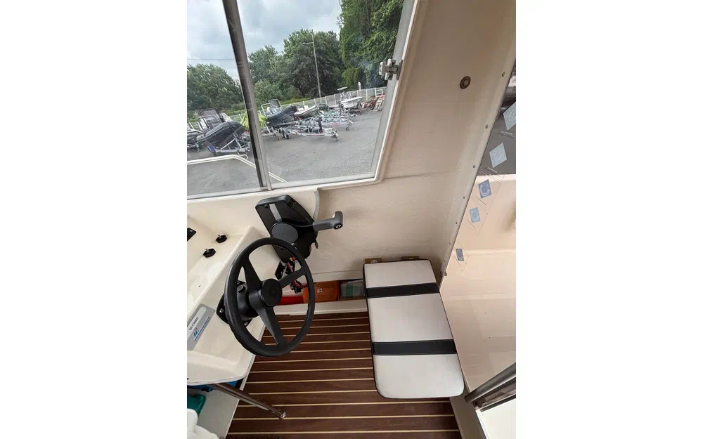 slider 12 Guymarine Antioche 550 Chalutier