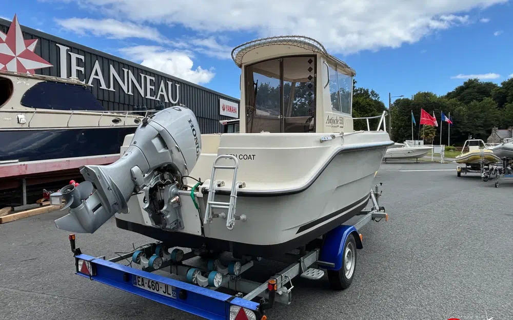 slider 2 Guymarine Antioche 550 Chalutier