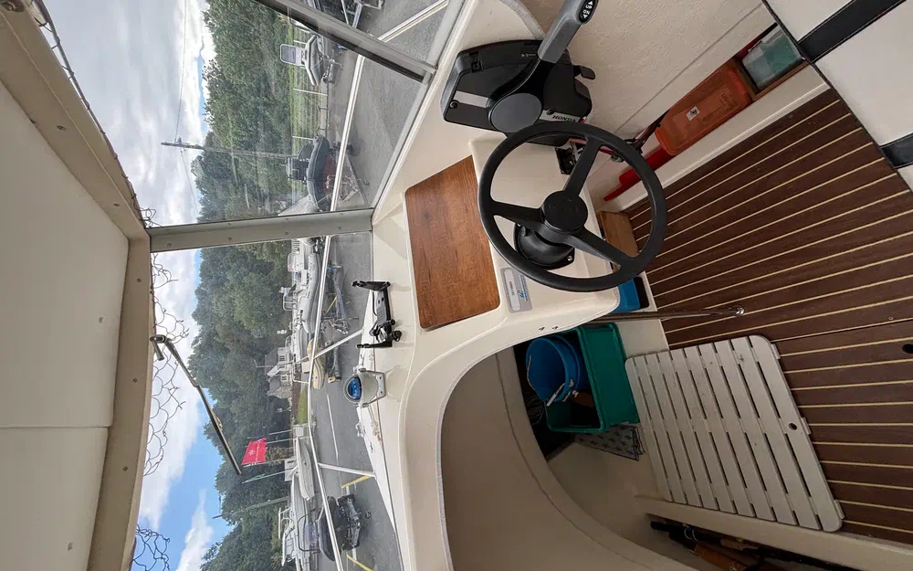 slider 8 Guymarine Antioche 550 Chalutier