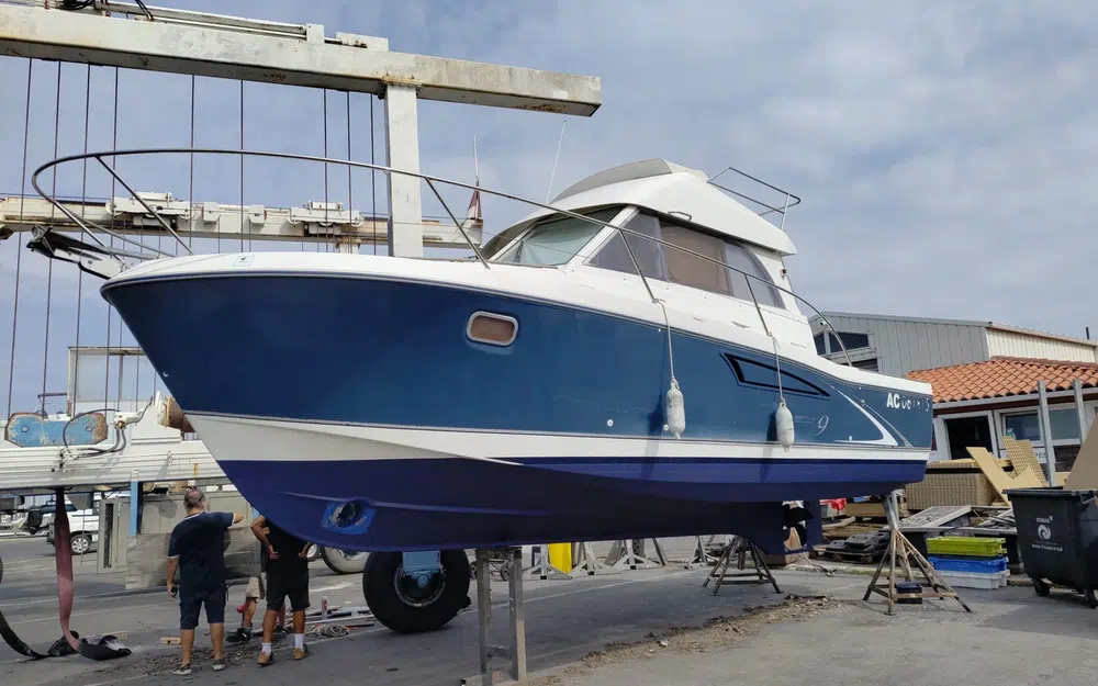 slider 0 Beneteau Antares Serie 9 Fly