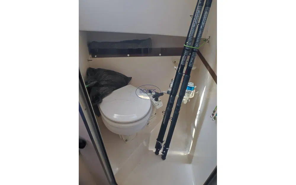 slider 11 Rodman 790 Fisher Sport
