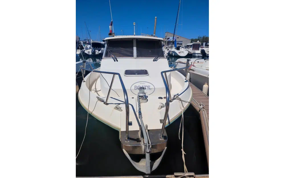 slider 1 Rodman 790 Fisher Sport