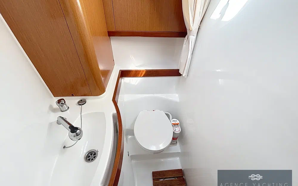 slider 17 Beneteau Oceanis 40