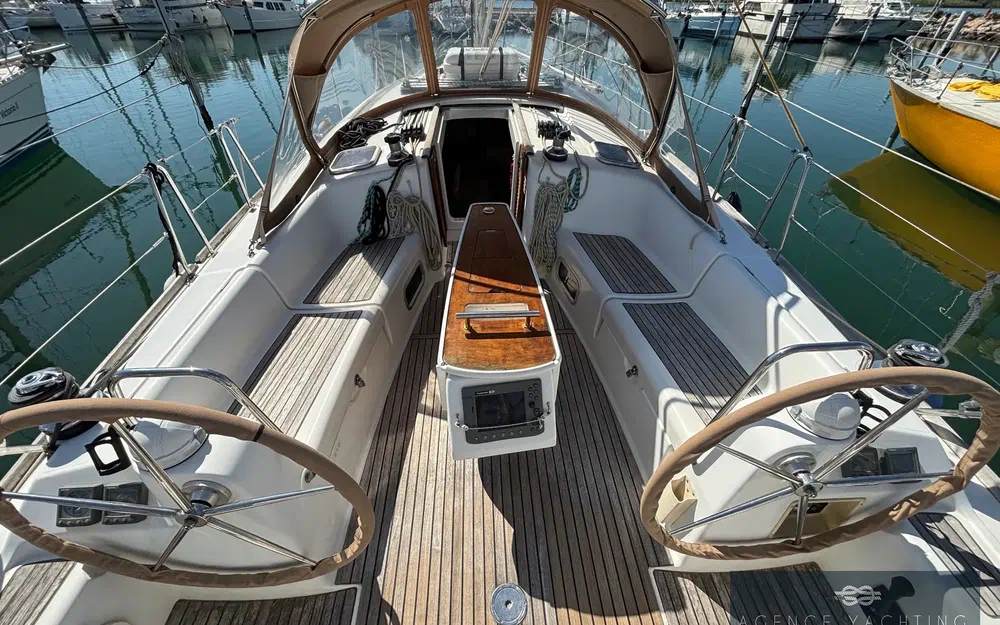 slider 22 Beneteau Oceanis 40