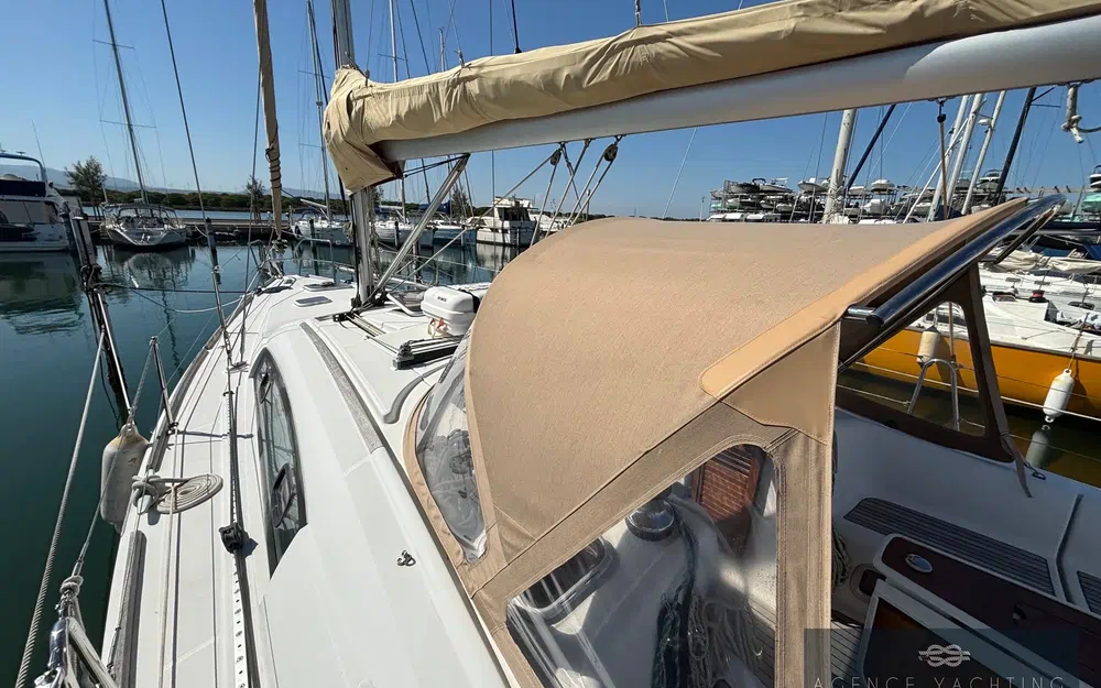 slider 35 Beneteau Oceanis 40